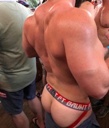 Sexy Boys - 224 5d1a8b0425171.jpg