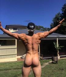 Sexy Boys - 332 5dd2b33c9f378.jpg