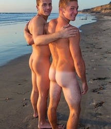 Sexy Boys -337 5dd9bd7812a76.jpg