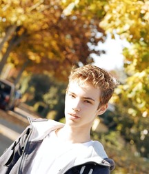 Cute Boys 5c456f0080a74.jpg