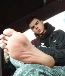 Boys Dicks Feet 5c1a39797b2cd.jpg