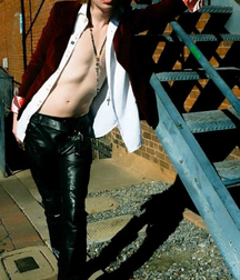 Boys in leather 5c1b7e50586cd.png