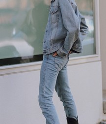 Jeans 5c1bb8ed79d94.jpg
