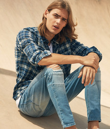 Jeans 5c1bb9036c142.jpg