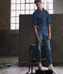 Jeans 2 5c1e7743d011c.jpg