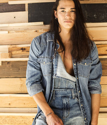 Jeans 2 5c1e77591e790.jpg