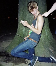 Boys peeing 5c1ec500b398a.jpg