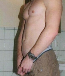 Boys peeing 5c1ec51110f8d.jpg