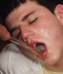 Boys peeing 5c1ec53d97b28.jpg