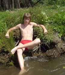 Teens 5c2419cd7b48a.jpg
