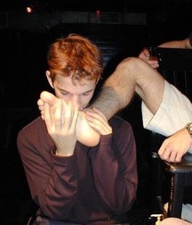 Boy feet 4 5c25187eeb65c.jpg