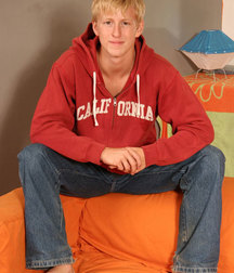 Boys and Models 5c25247c0974b.jpg