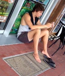 Boy feet 5 5c26c1c3c9d11.jpg