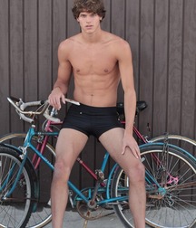 Boys and Models 2 5c278b0e88ce3.jpg