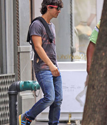 Jeans 4 5c2797ee500ff.jpg
