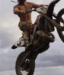 Motocross bikers  5c27cc4fe0dd6.jpg