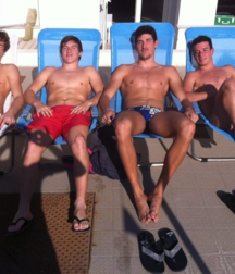 Flip flops 2 5c2919e06de8e.png