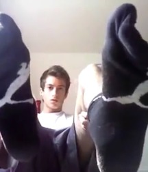 Sniff 'em 5c2a387bd043d.jpg