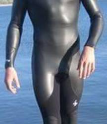 Wetsuite 2 5c2b69abd7ef7.jpg