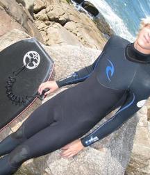 Wetsuite 2 5c2b69ae1f961.jpg