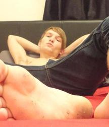 Sniff em lick em 5c2bc667a0b0d.jpg