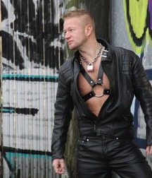 Lovin leather 2 5c2c2942ec852.jpg