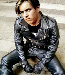 Lovin leather 2