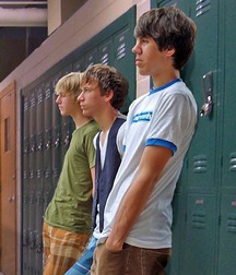 College guys 5c2d51a719f14.jpg