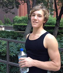 College guys 5c2d51a84e71e.jpg