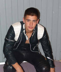 Lovin leather 3 5c2de8066ee89.jpg
