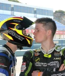 Motobikers 5c2deff538e90.jpg