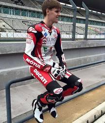 Motobikers 5c2deff760186.jpg