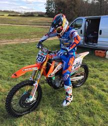 Motobikers 5c2df00125b65.jpg