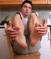 Boy feet 10 5c2f8c5d8656b.jpg