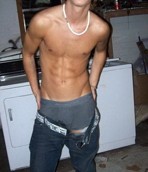 Skinny Guys 5c2f901d6d5e7.jpg