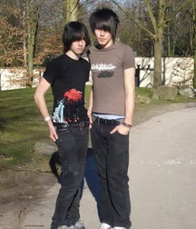 Twinks 2 5c2fb9d1b73a6.jpg