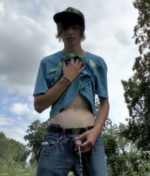 Pee boys 2 5c311bd433ee3.jpg