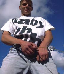 Pee boys 2 5c311bff1f80c.jpg