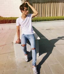 Sneakers and Jeans 5c31395570a24.jpg