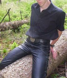 Leather pants 5c315e2a50354.jpg