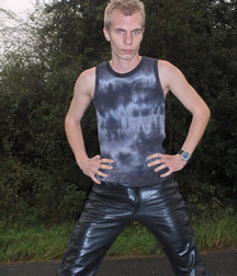 Leather pants 5c315e368d09b.jpg