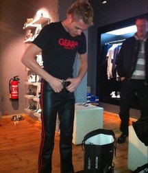Leather pants 5c315e47b460f.jpg