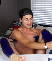 Boy feet 11 5c3269cd1fb6a.png