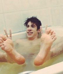 Boy feet 11 5c3269d599ced.jpg