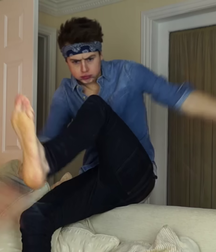 Boy feet 11 5c326a00bfd2a.png