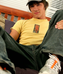 Damien 4 5c34f48acc25d.jpg