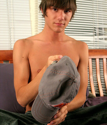Damien 4 5c34f48f6548d.jpg