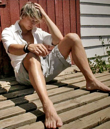 Boy feet 12 5c3695bb53734.jpg