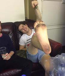 Boy feet 14 5c37beab777dd.jpg