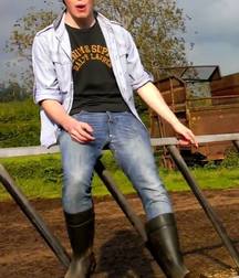 Boot boys 2 5c38b3f7c2294.jpg